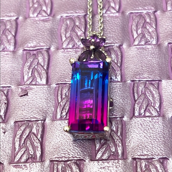 Midnight Orchid Quartz, Amethyst Pendant - Picture 2 of 3